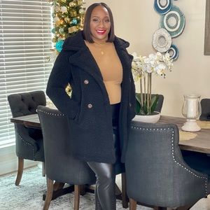 Cozy Up Sherpa Coat (Black)